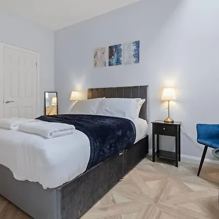 Modern Apartment Off-Road Parking-Twin Room Suite 4 Nottingham Exterior photo